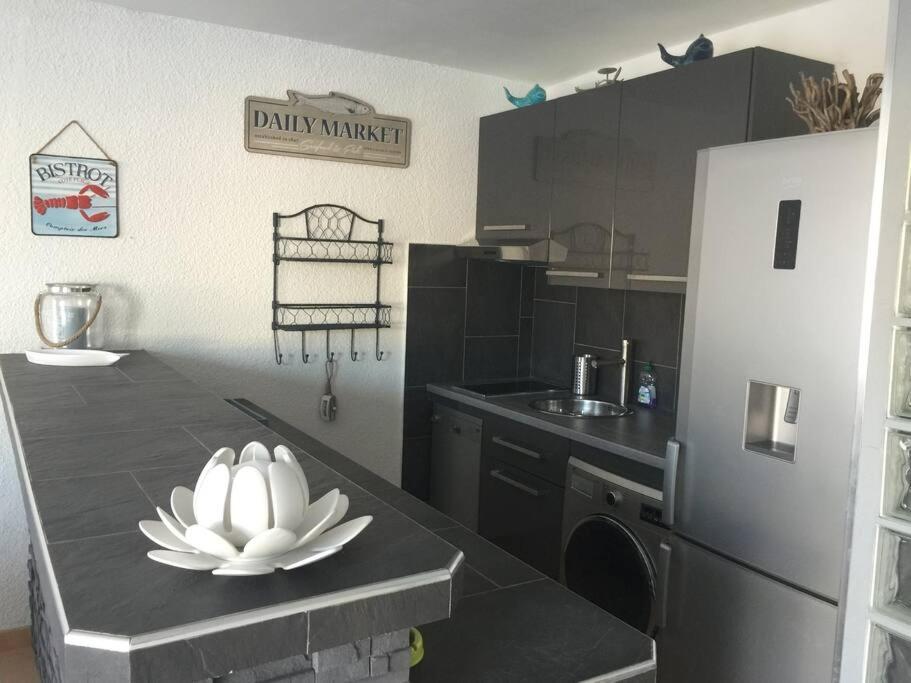 Appartement Vue Mer - Rdc - Parking Prive - Meuble Tourisme 4 Etoiles Agde Exterior foto